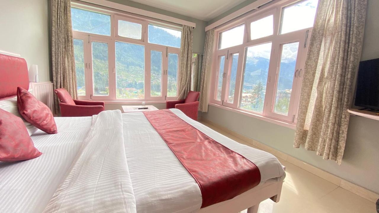 Hotel Meadows Manali ภายนอก รูปภาพ