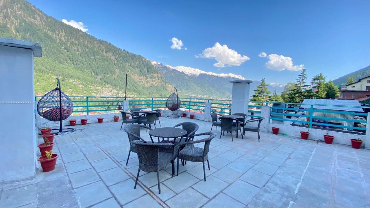 Hotel Meadows Manali ภายนอก รูปภาพ