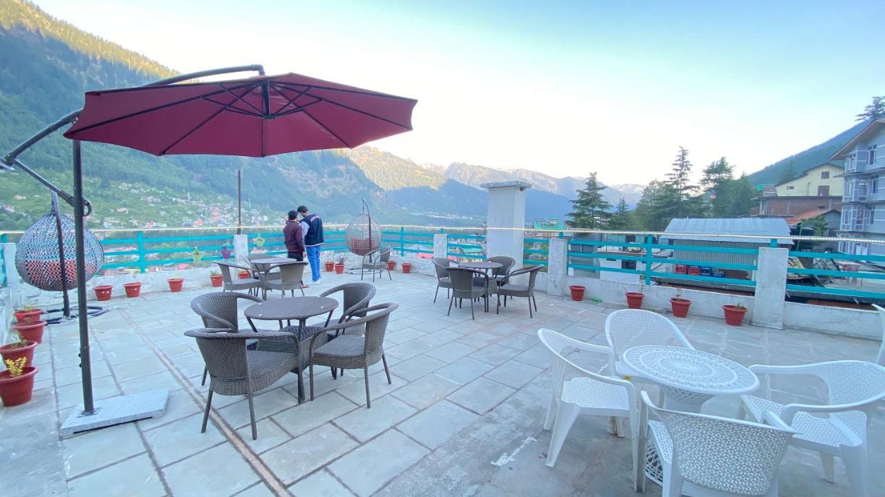 Hotel Meadows Manali ภายนอก รูปภาพ